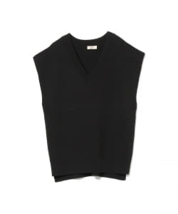 ○Uhr / Knit Vest