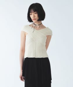 ケーブル クロスネック ニット タンクトップ
