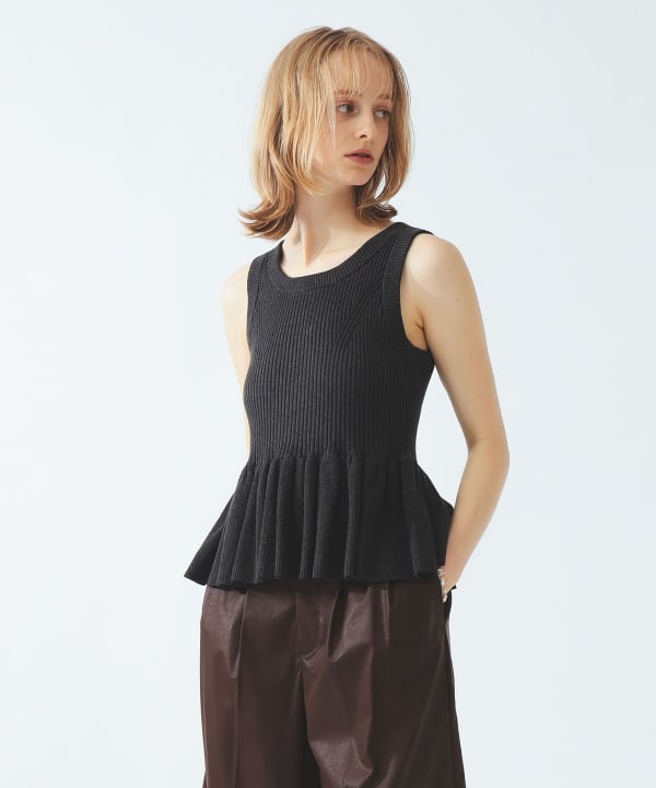 【+10%ポイントUP】ギャザー ペプラム ノースリーブ トップス Model：H172 B73 W57 H88　Size：ONE SIZE