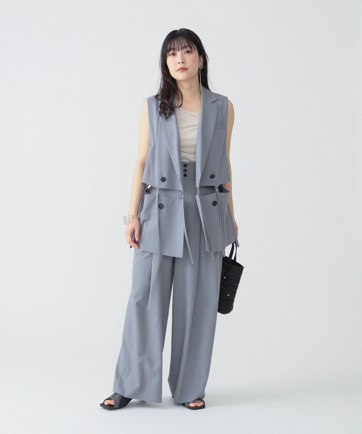 Ray BEAMS - J638新品 レイビームスRBS ベルテッド Vネック