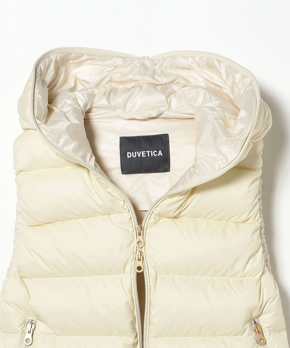 美品 DUVETICA ダウンベスト 白 レディースM 42 FEBE 627 美品 DUVETICA ダウンベスト 白 レディースM 42 FEBE 627 楽天市場