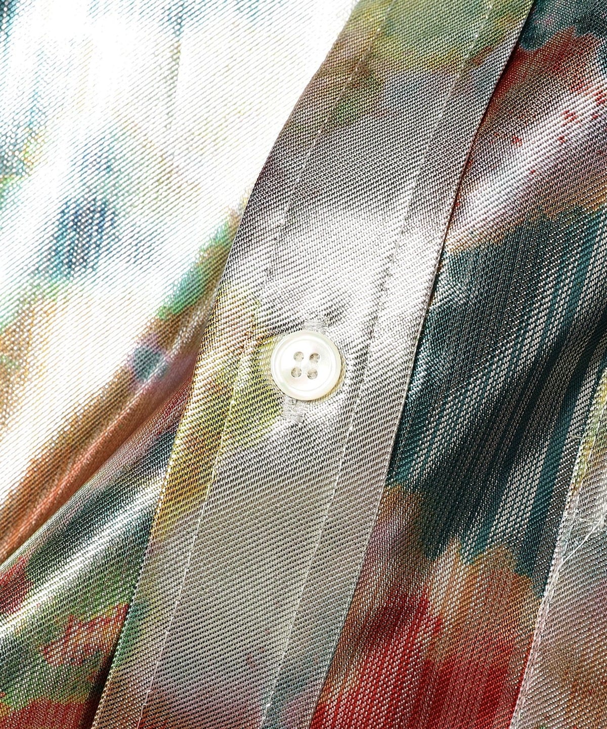 Ray BEAMS（レイ ビームス）〇TOGA PULLA / METALLIC PRINT SHIRT