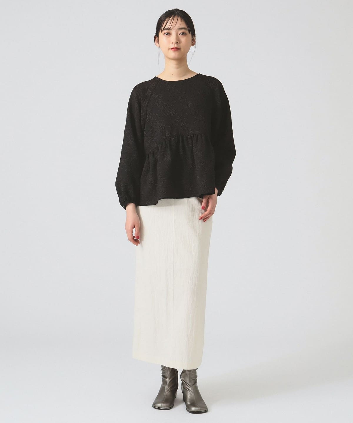 HEREIAM ブラウス シャツ 「HEREIAM」バックロゴシャツ