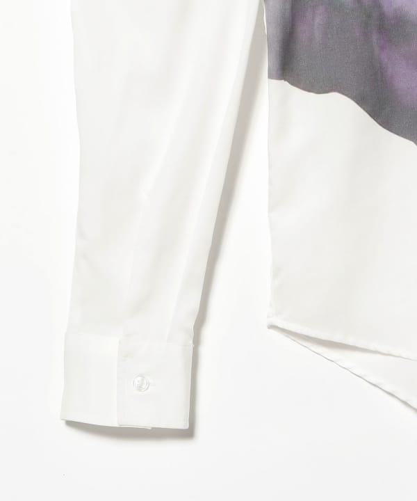 item main image