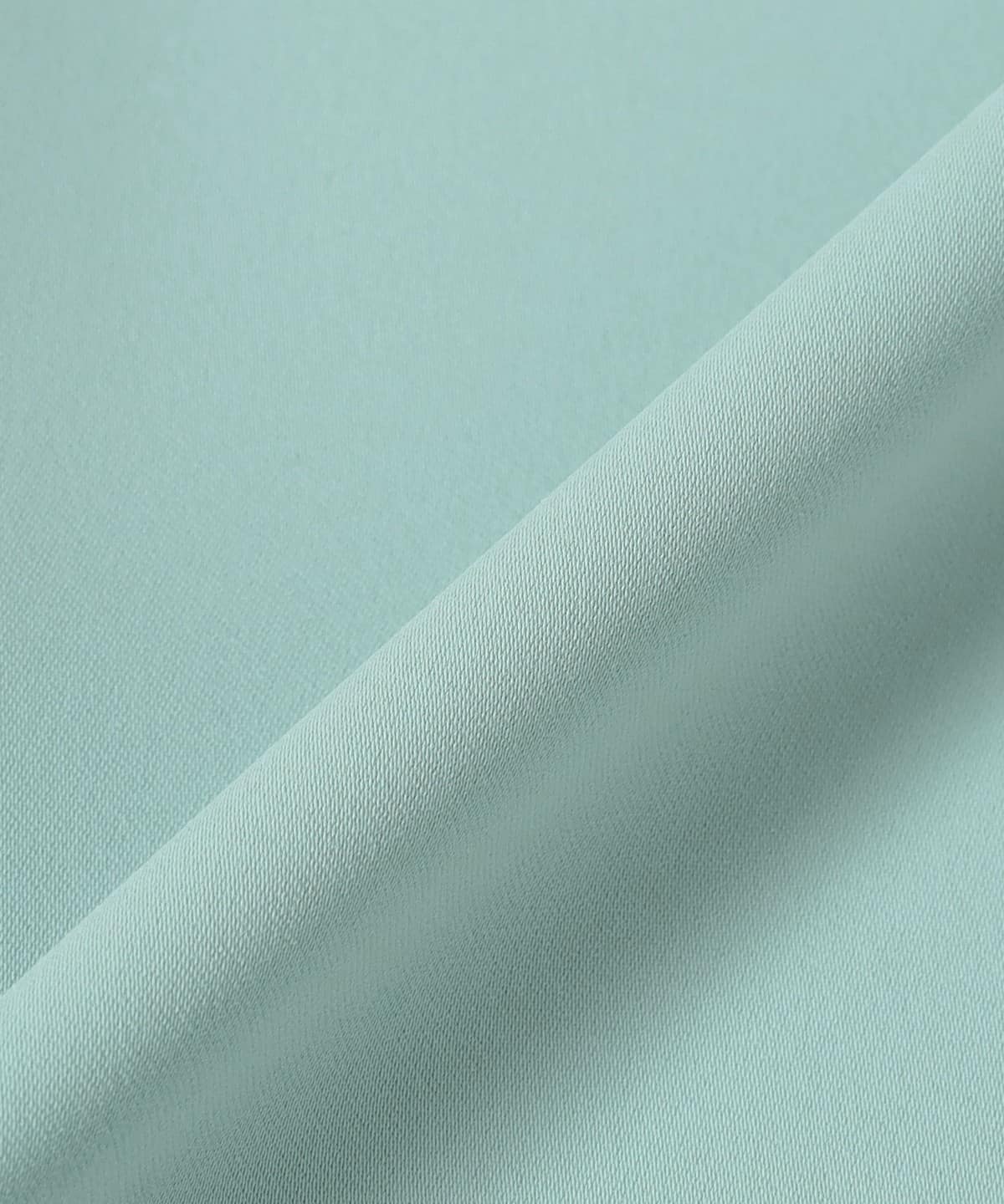 Graphpaper / 緞面 寬版立領襯衫