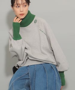 ▲Lee / TURTLENECK SWEAT