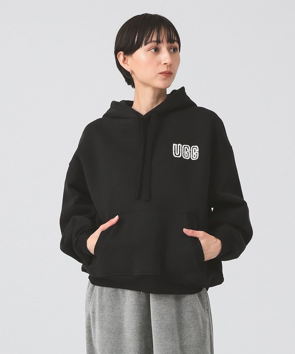 UGG(R) アグ for Ray BEAMS / LOGO HOODIE トップス WOMEN BLACK S UGG(R) アグ for Ray BEAMS / LOGO HOODIE トップス WOMEN BLACK S
