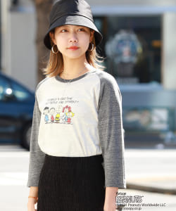 PEANUTS × Ray BEAMS / 別注 friends Tシャツ