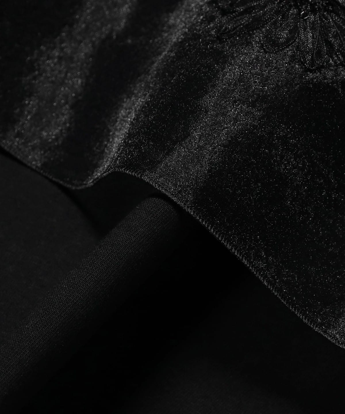 Ray BEAMS（レイ ビームス）Yuumi ARIA / Embro Long Sleeve T-shirt