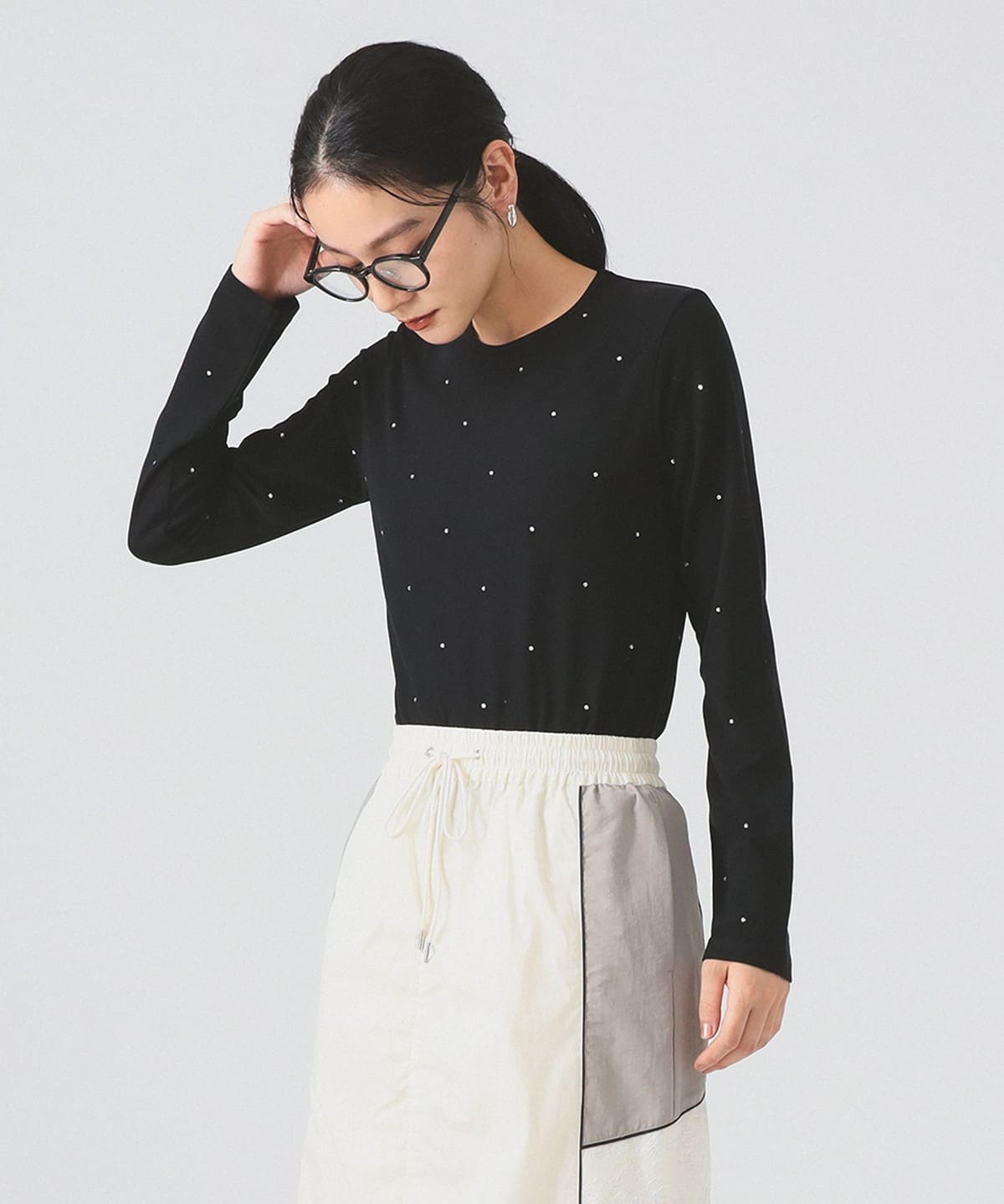 ホットフィックス クルーネック カットソー Tシャツ・カットソー WOMEN BLACK ONE SIZE ホットフィックス クルーネック カットソー Tシャツ・カットソー WOMEN BLACK ONE SIZE