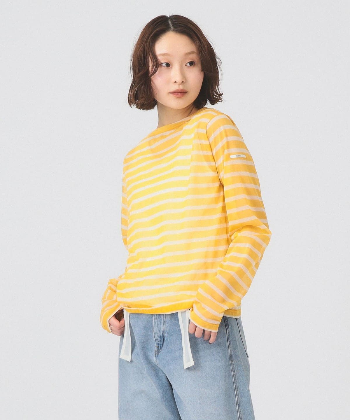 61141065024_C_1.jpg