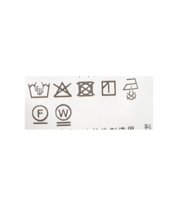 孔眼荷葉邊褶邊亨利領