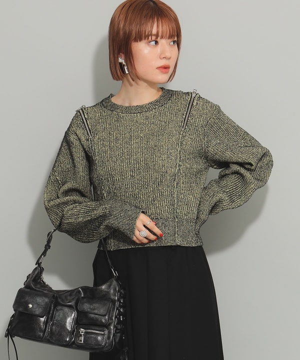 ☺︎☺︎こまめ☺︎☺︎Ray BEAMSラメ リブ ジップ ニット Ray BEAMS（レイビームス）の「ラメ リブ ジップ ビッグ カラー