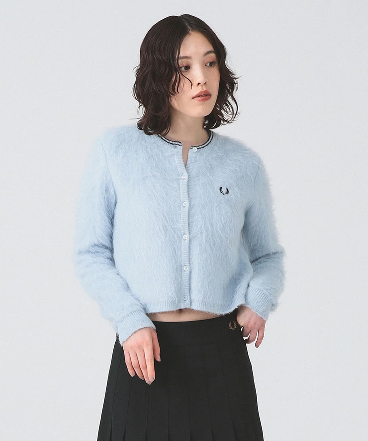 【別注】FRED PERRY フレッド ペリー / Fluffy Crewneck Knit Cardigan トップス WOMEN LIGHT SMOKE 10 【別注】FRED PERRY フレッド ペリー / Fluffy Crewneck Knit Cardigan トップス WOMEN LIGHT SMOKE 10