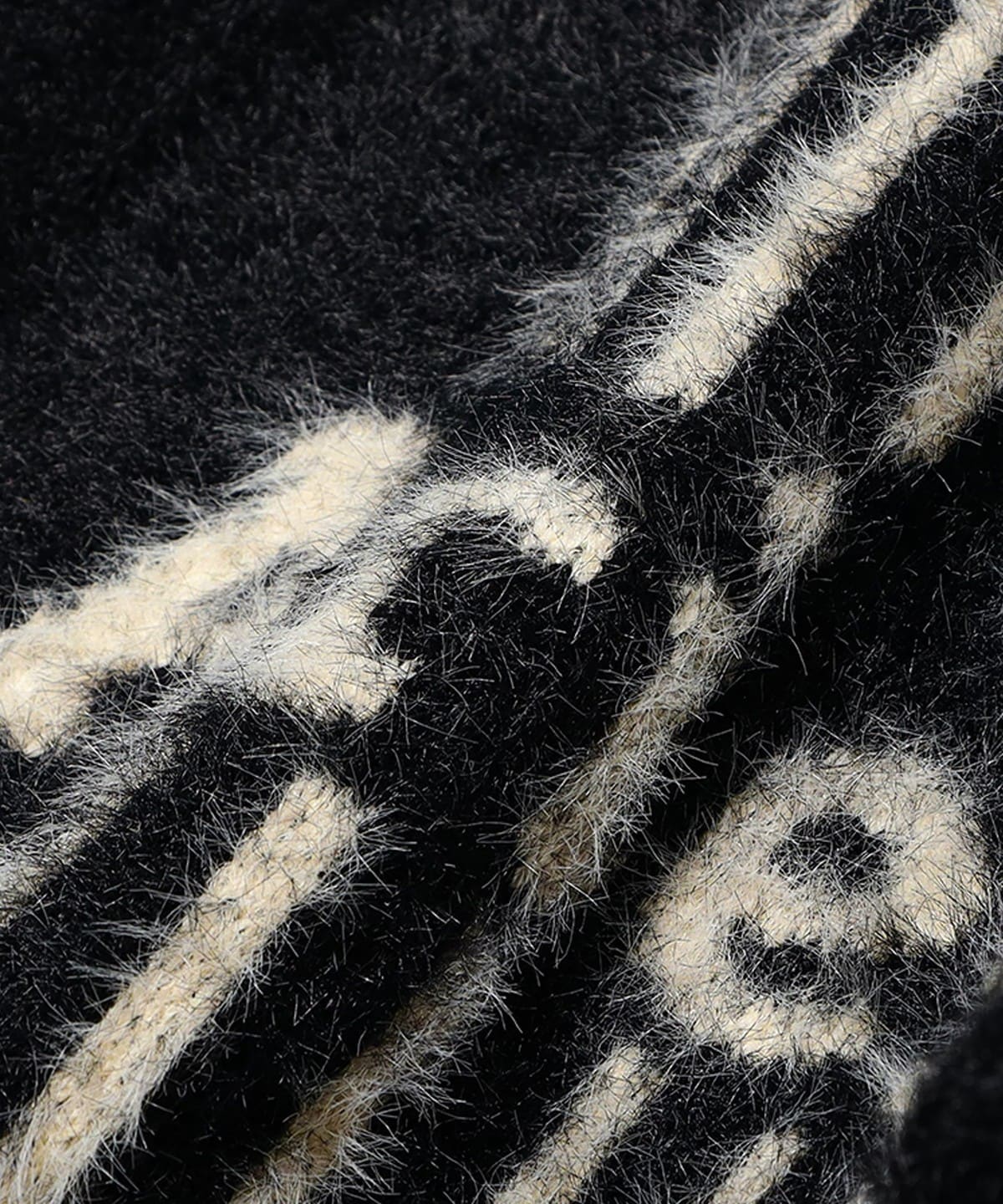 Ray BEAMS（レイ ビームス）Aries / Oversized Chenille Column Knit 