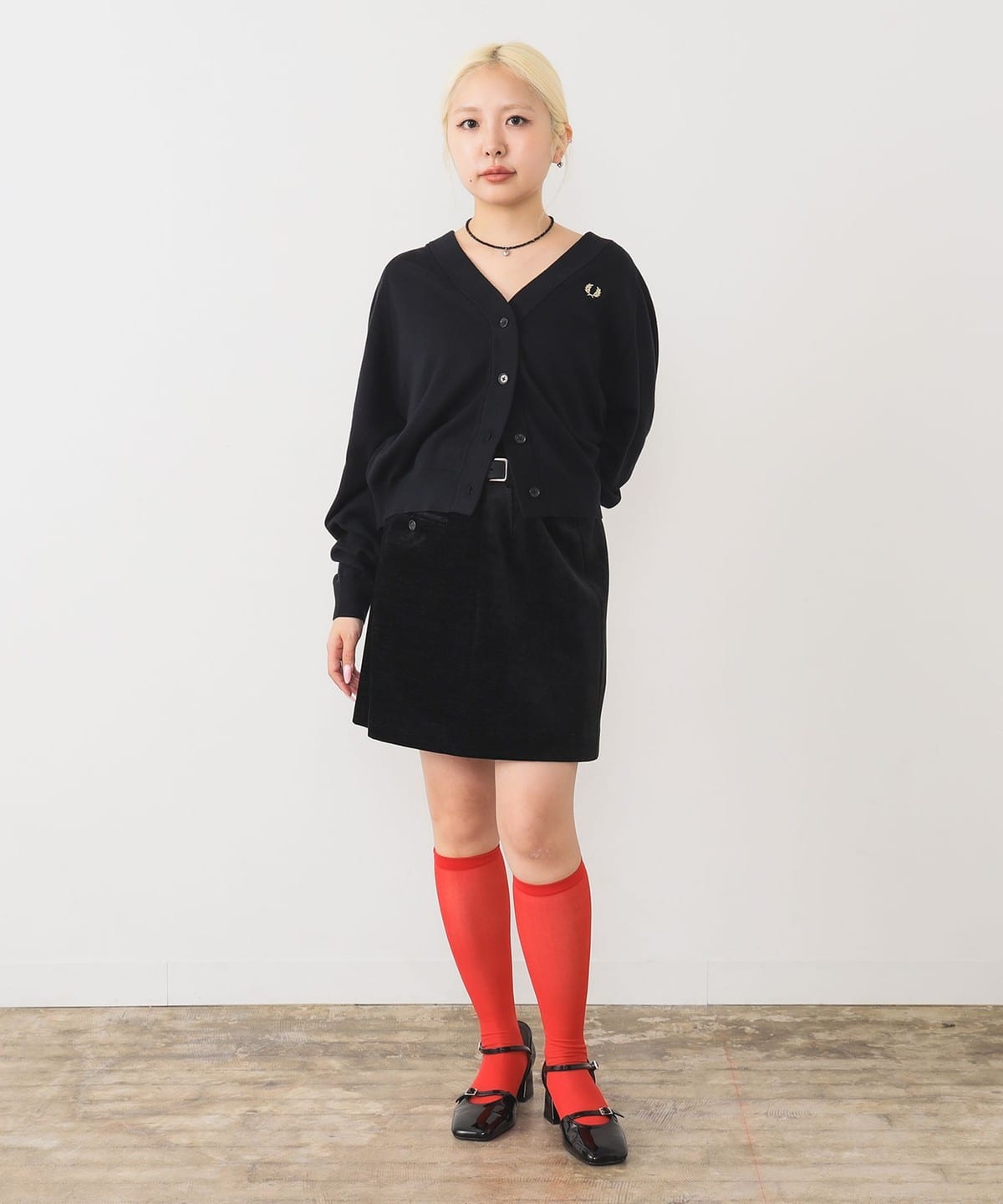 FRED PERRY × Ray BEAMS / 別注 Vネック カーディガン FRED PERRY × Ray BEAMS / 別注 Vネック カーディガンを使った