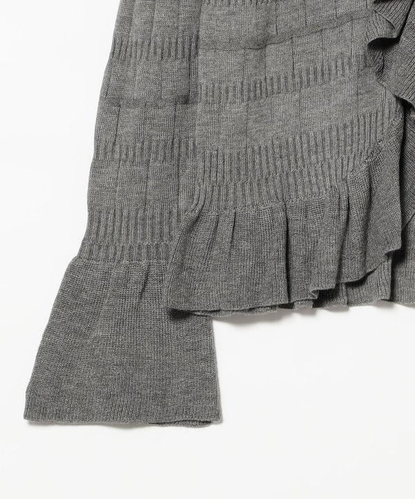 Ribbed Ruffle V-Neck Cardigan