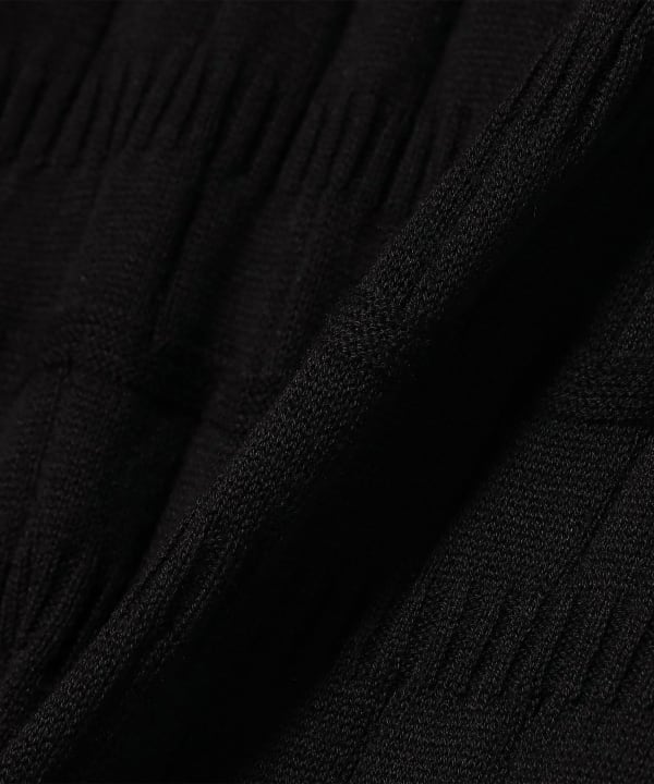 Ribbed Ruffle V-Neck Cardigan