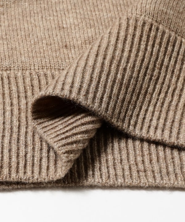 Uhr / V-neck Pullover Knit