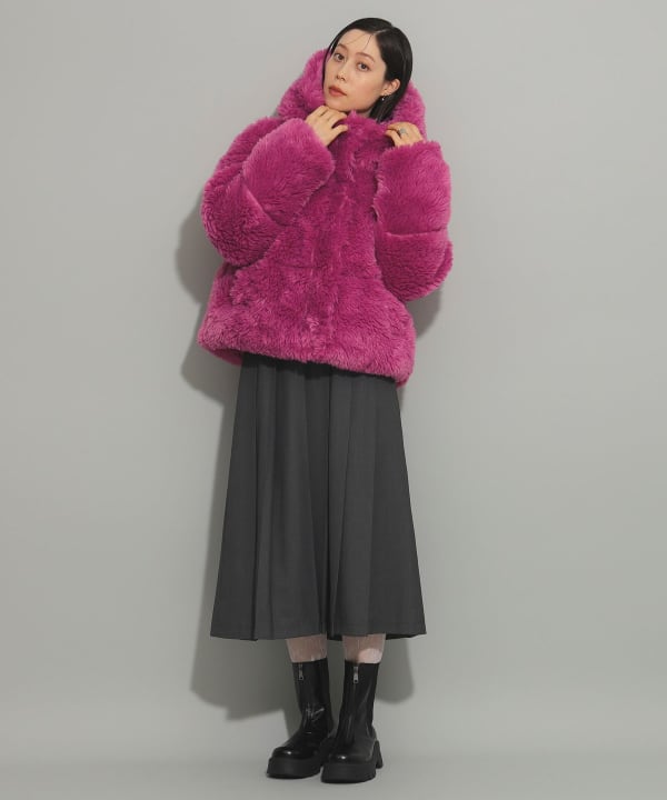 Ray BEAMS Ray BEAMS UGG(R)供Ray BEAMS / Ronney 填充夾克高毛