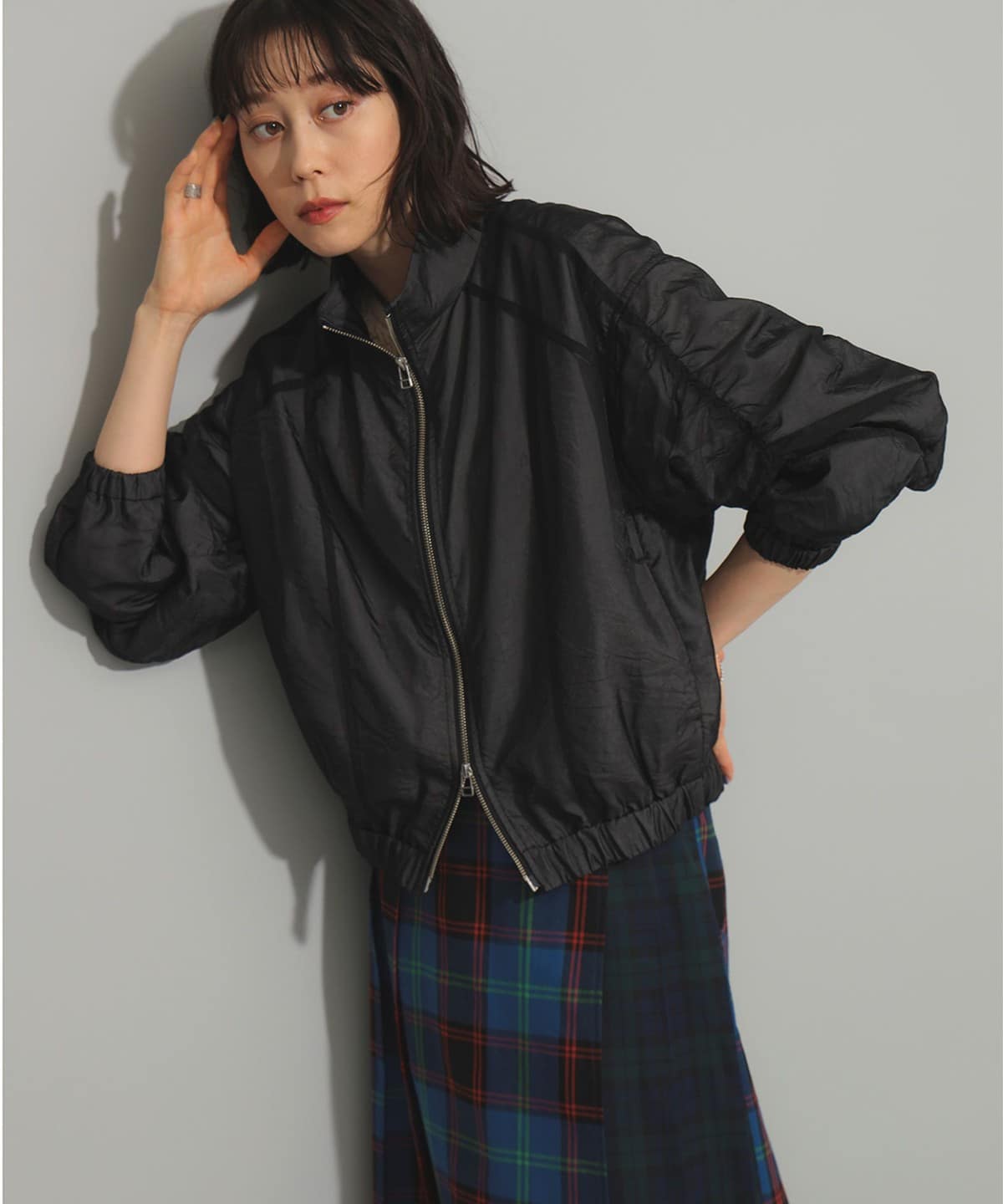 Ray BEAMS（レイビームス）の「Ray BEAMS / カーゴポケット ギャザー ブルゾン（ブルゾン）」 - WEAR