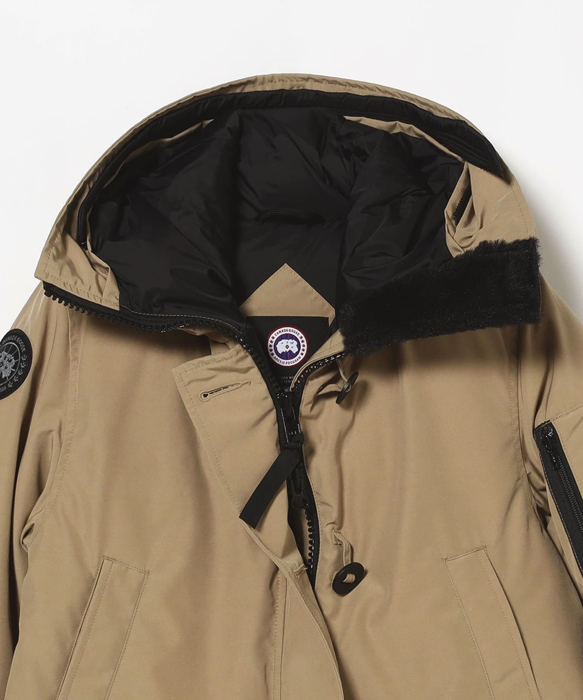 ビームス　カナダグース　ラブラドール　サイズS/P ブラック　新品　タグ付き CANADA GOOSE（カナダグース) 7967WBJ Labrador Bomber Black