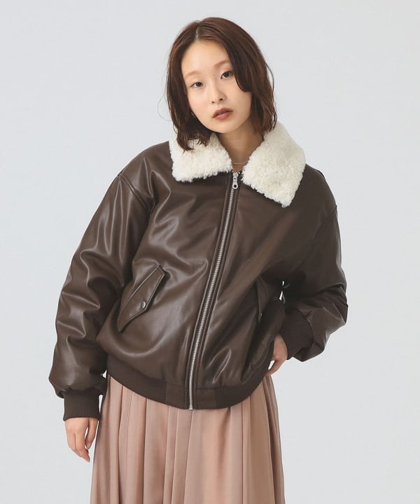 Ray BEAMS（レイ ビームス）フェイクレザー ナカワタボマー ブルゾン