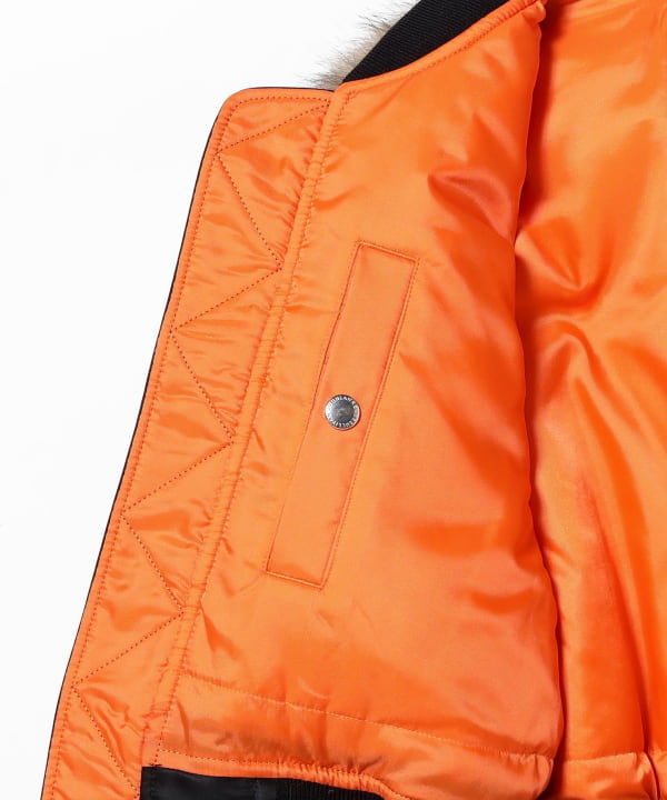 JOHN LAWRENCE SULLIVAN / NYLON BOMBER JACKET WITH BACK FUR