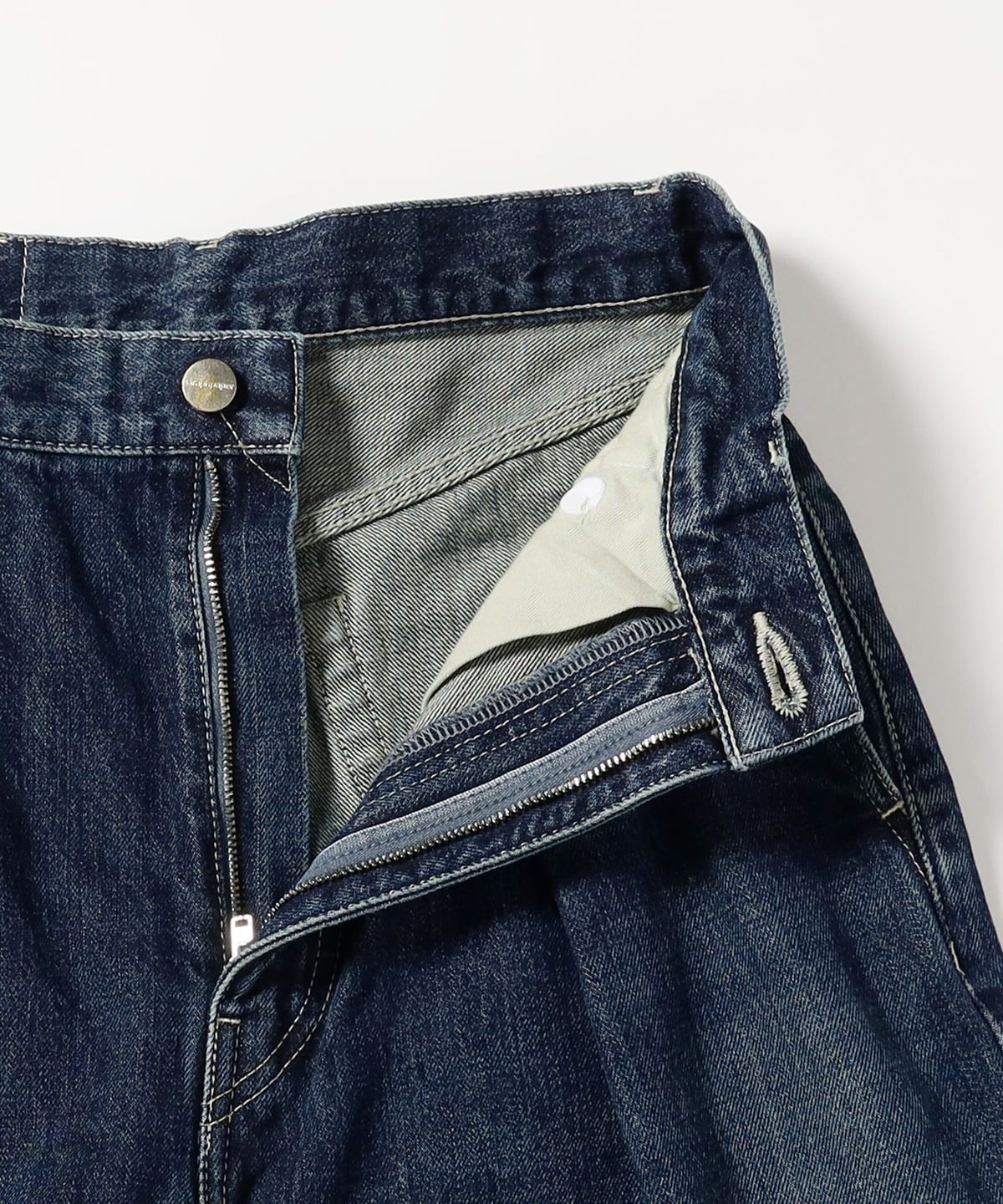 BEAMS JAPAN セルビッチルーズデニム L / SSZ brochure BEAMS JAPAN セルビッチルーズデニム L / SSZ brochure