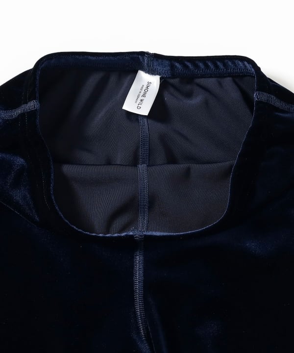 SIMONE WILD / Long Shorts