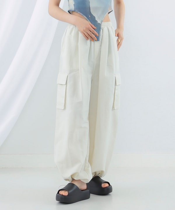 Ray BEAMS Ray BEAMS Ray BEAMS / wide cargo pants (casual pants 