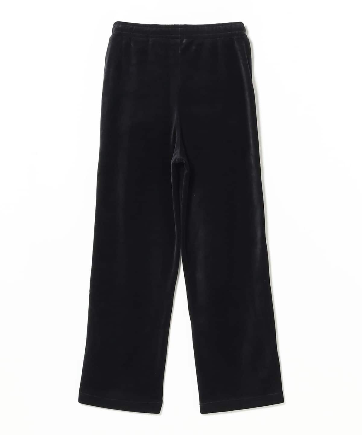 22 AW - – REMI RELIEF