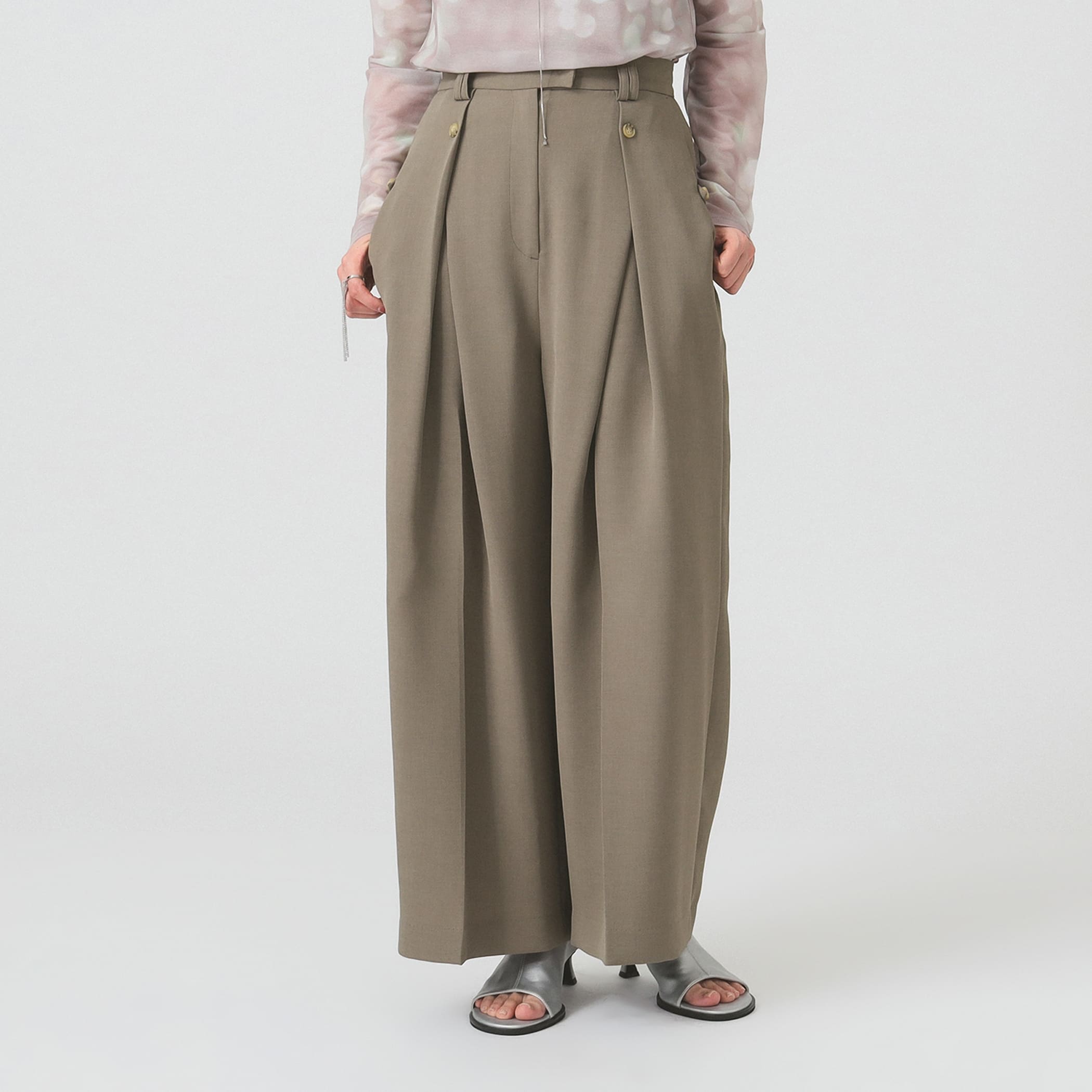 Ray BEAMS（レイ ビームス）RBS / ボックス タック ワイド パンツ