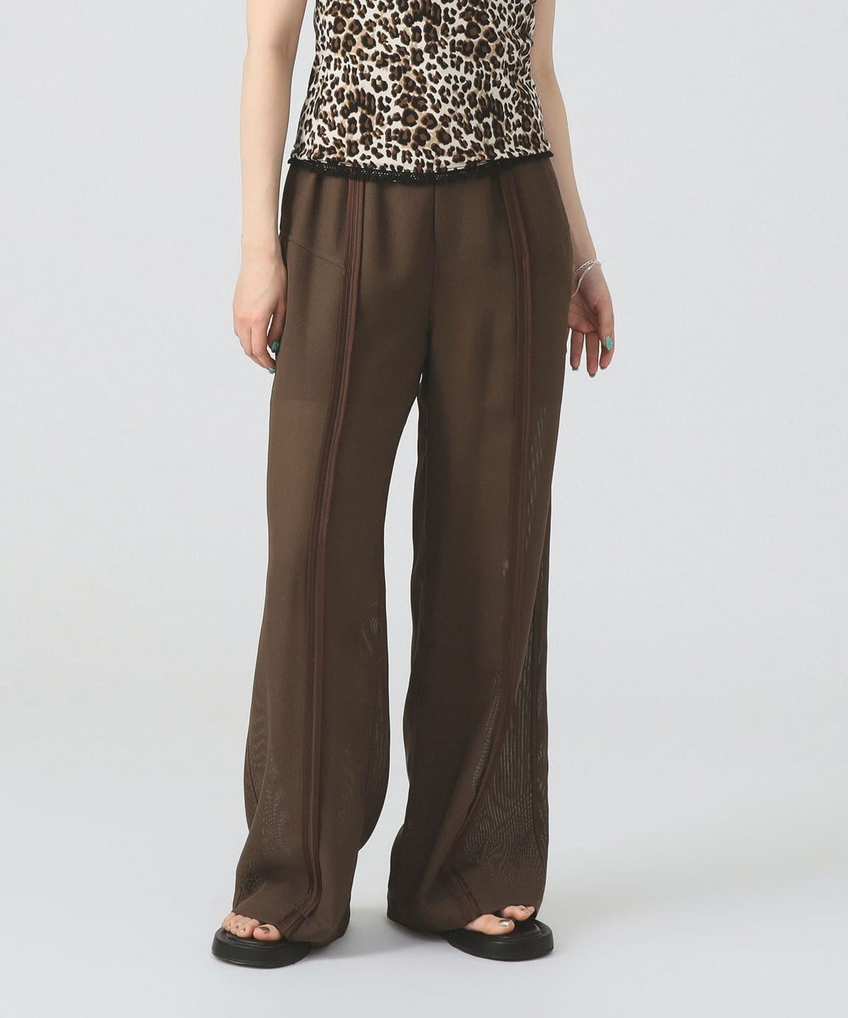 メッシュ シアー ライン パンツ パンツ WOMEN BROWN 0 メッシュ シアー ライン パンツ パンツ WOMEN BROWN 0