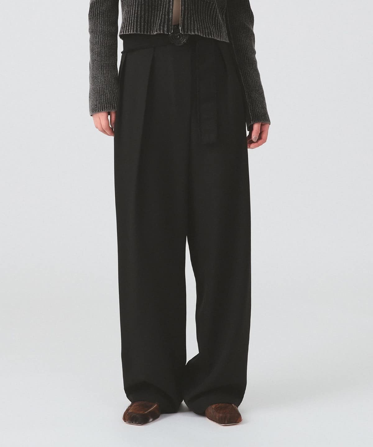 c　Ungrid 人気デニムパンツ　beams ワンピース c Ungrid 人気デニムパンツ beams ワンピース Ungrid｜アン