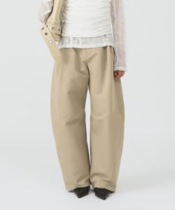 2タック カーブ バレル チノパンツ