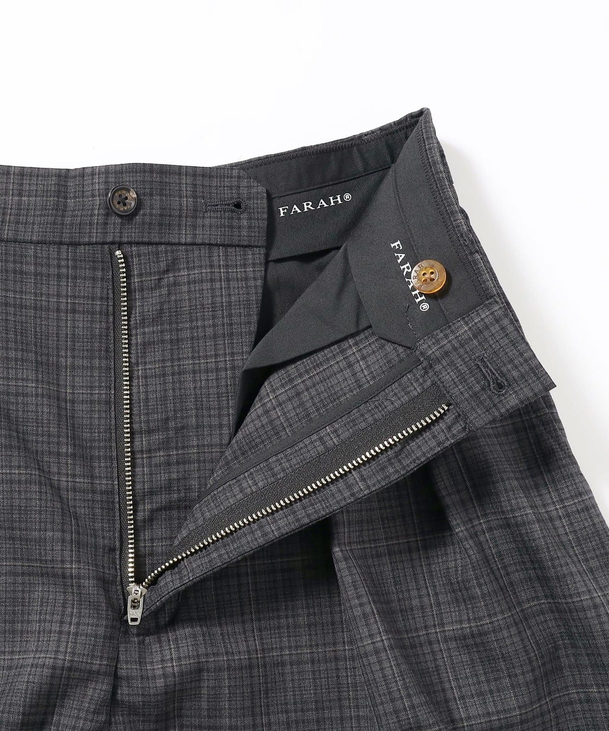 Ray BEAMS(レイ ビームス)FARAH / Two Tuck Wide Shorts Ray BEAMS(レイ ビームス)FARAH / Two Tuck Wide Shorts