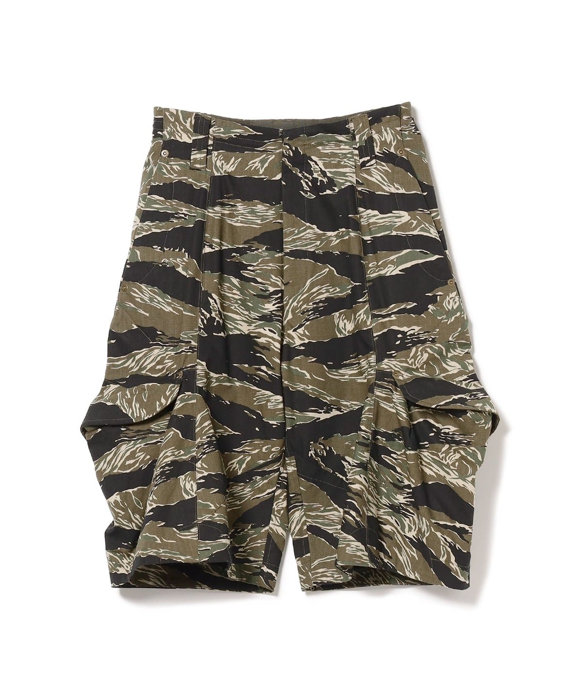 Ray BEAMS（レイ ビームス）○YOHEI OHNO / Camo Short Cargo（パンツ