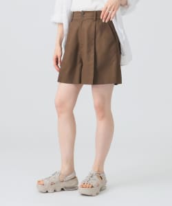 1タック ショート パンツ