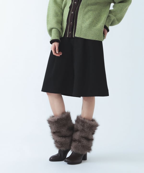 ストライプ ワイド ハーフ パンツ Model：H177 B77 W59 H87　Size：（画像の商品はサンプル用サイズのため実際のサイズ感と異なります）
