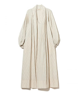 ○Uhr / Sholder Tuck Dress