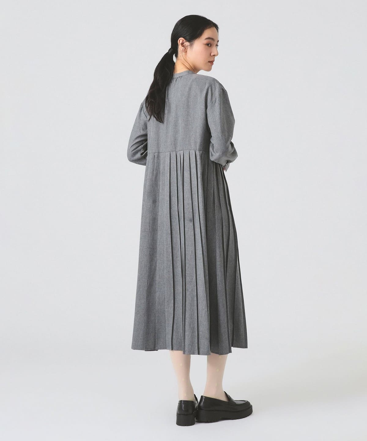 Ray BEAMS（レイ ビームス）プリーツ キリカエ キーネック ワンピース