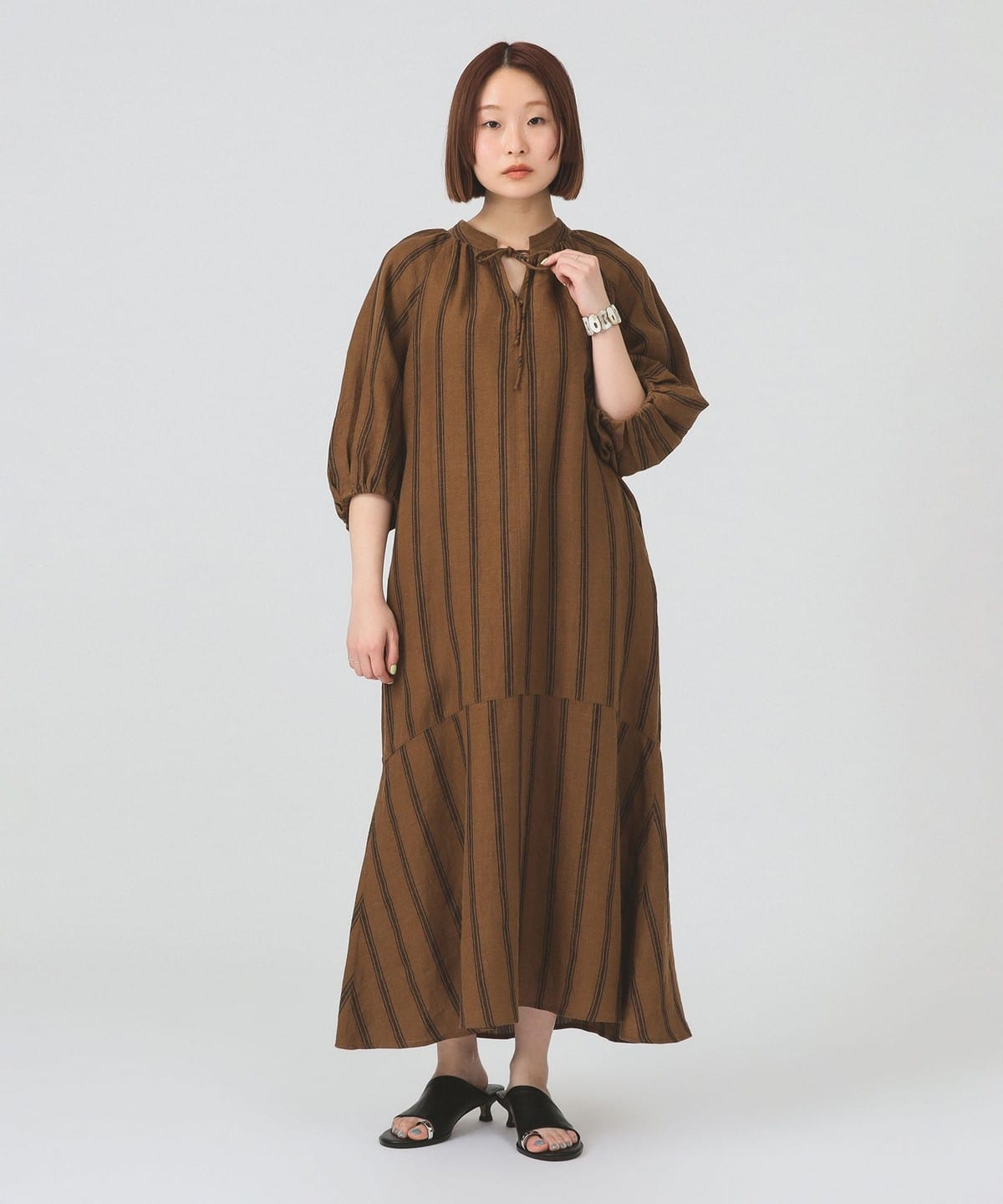 最終sale価格❣️ベルギーリネン バルーンスリーブワンピース ハンドメイド Ray BEAMS（レイ ビームス）リネン バルーンスリーブ ワンピース