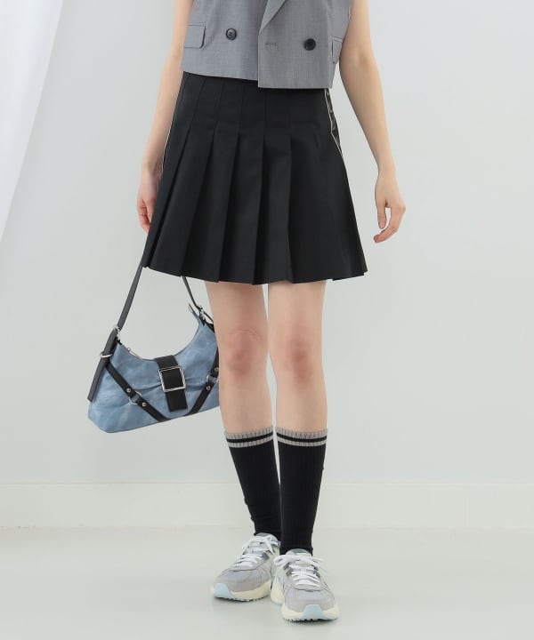 Ray BEAMS（レイ ビームス）FRED PERRY × Ray BEAMS / 別注 Skirt（スカート ミニスカート）通販｜BEAMS