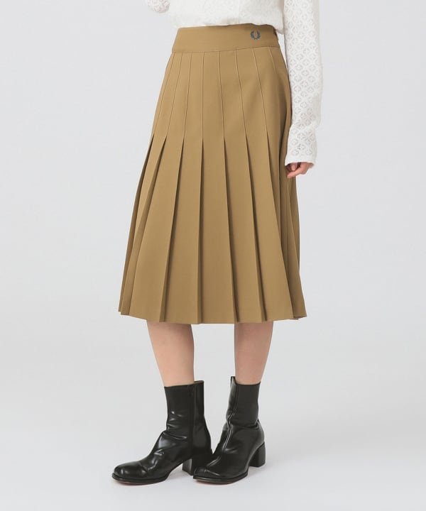 Ray BEAMS（レイ ビームス）【別注】FRED PERRY / Tennis Pleats