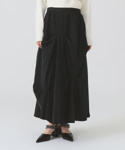 ランダム タック ボリューム スカート