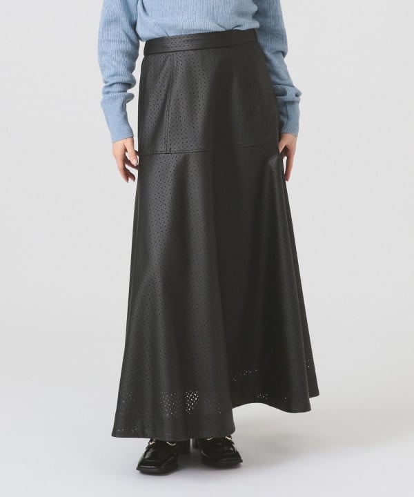 Ray BEAMS（レイ ビームス）フェイクレザー パンチング スカート