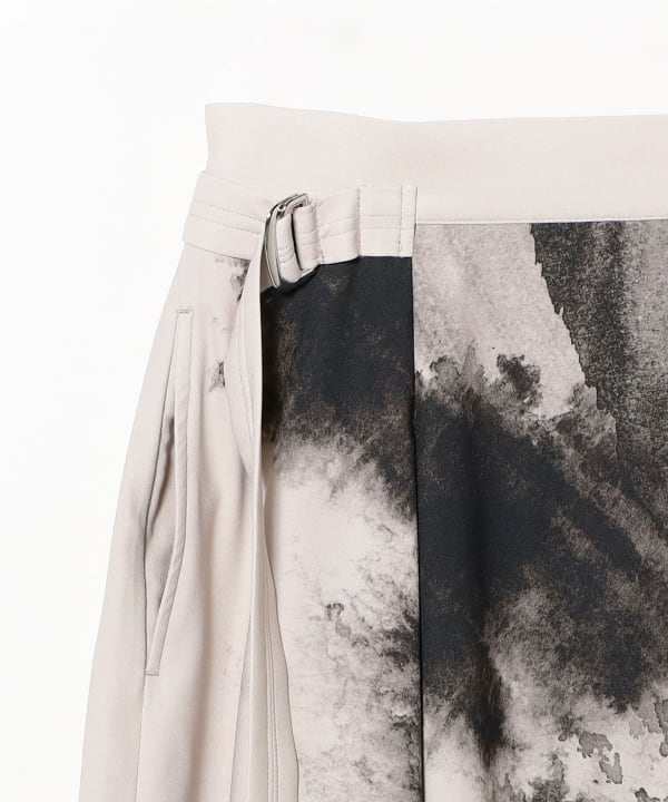 Ujoh / Inverted Pleats Skirt