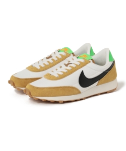 NIKE / デイブレイク