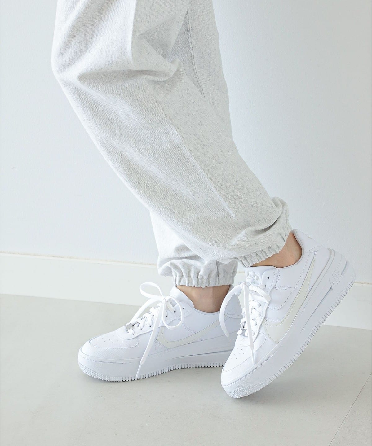 Ray BEAMS Ray BEAMS NIKE Air Force 1 PLT.AF.ORM (shoes sneakers